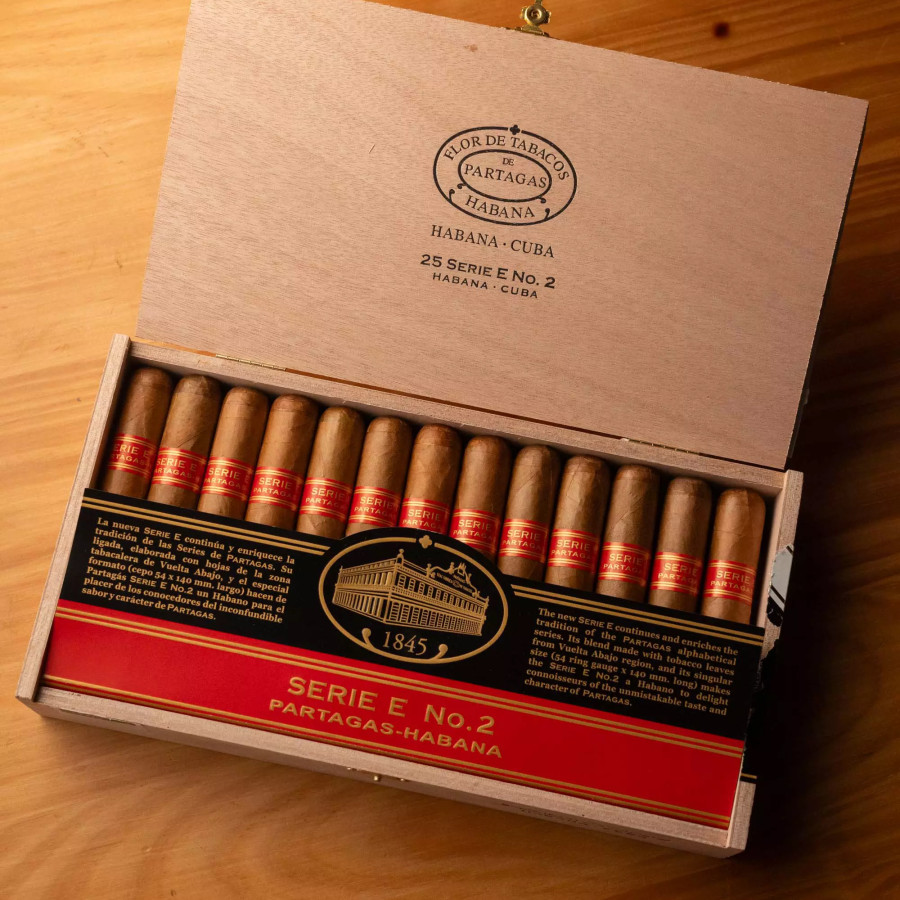 Charuto Partagas Serie E2 tambore